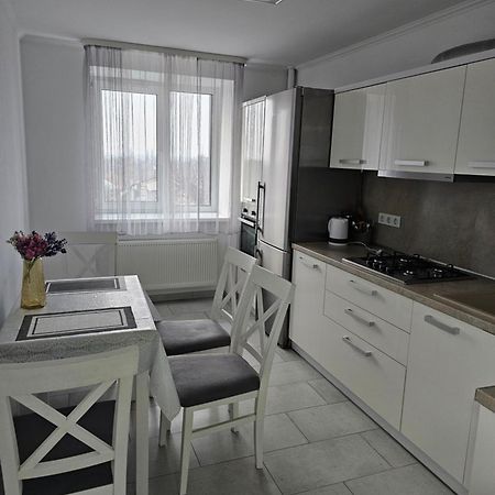 Яровиця. Центр. 2 Кім Lutsʼk Zimmer foto